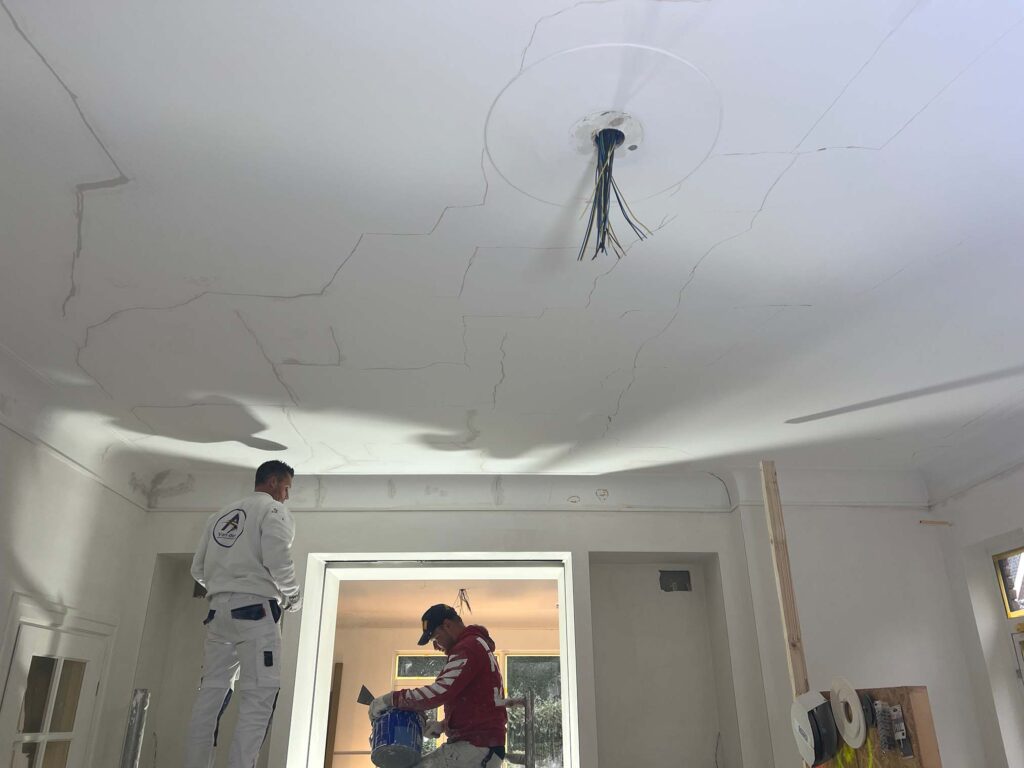 112BCE1C-3485-4D2C-8E2C-C7BADDDD6A96